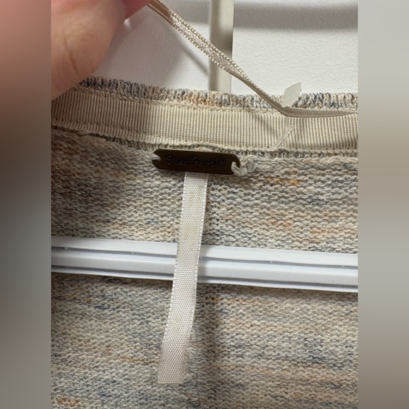 Free People Beige Heathered V-Neck Cardigan Sweater - Picture 2 of 7